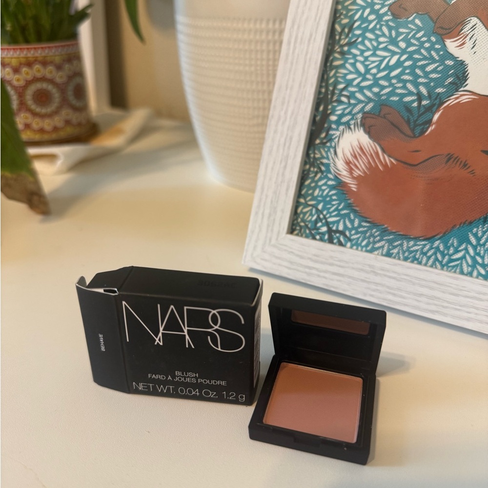 NARS Blush in Behave